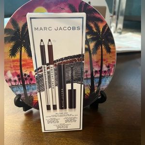 Discontinued ❗️Marc Jacobs “ 2 Highliners” Blacquer , Brownie, travel mascara